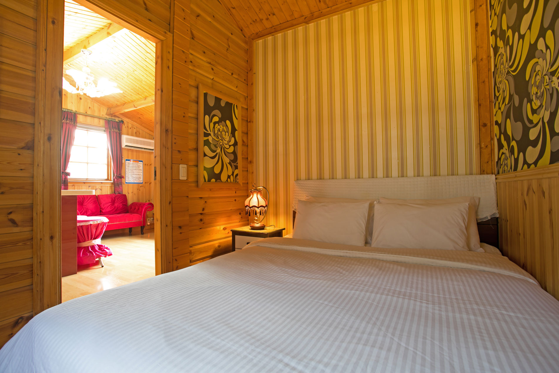 room2-04